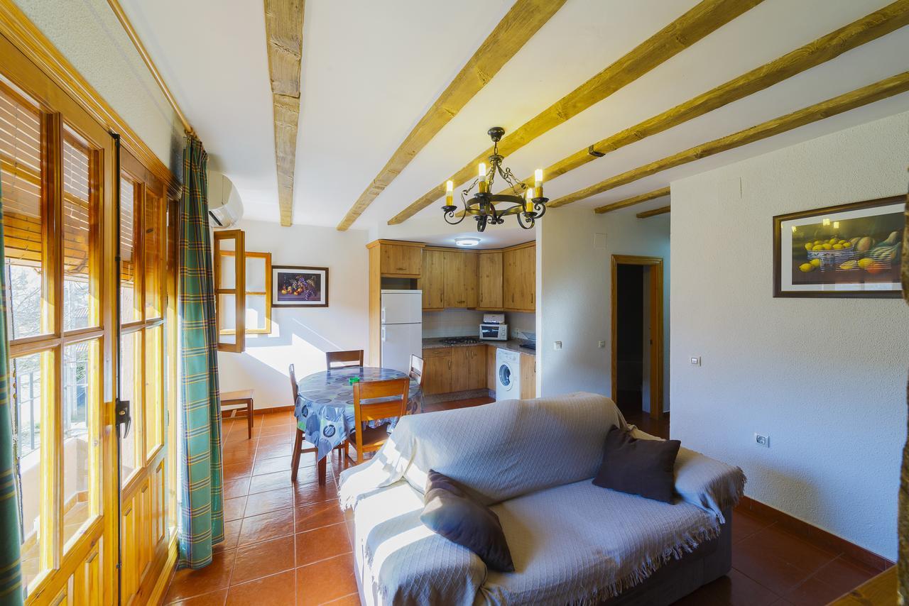 Apartamentos Ribera Del Jucar Алькала-дель-Хукар Экстерьер фото