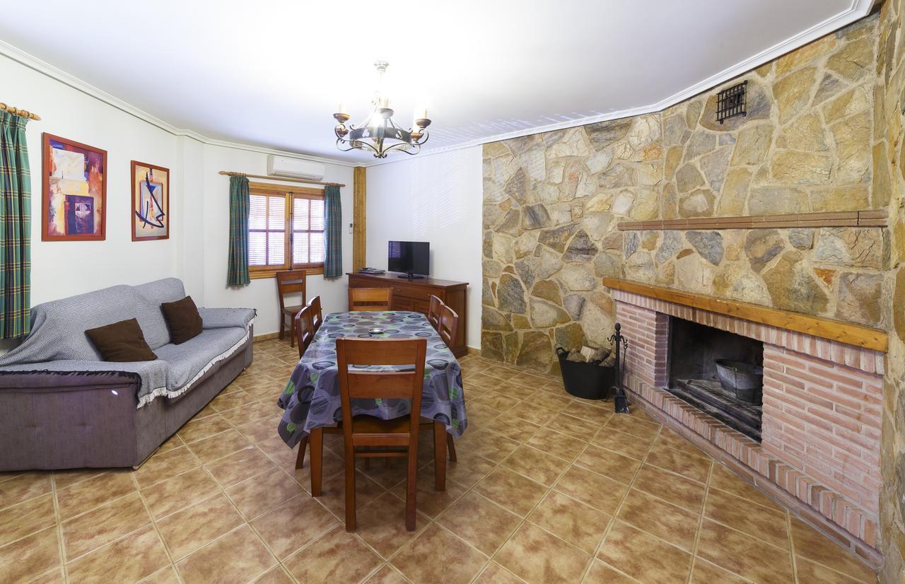 Apartamentos Ribera Del Jucar Алькала-дель-Хукар Экстерьер фото
