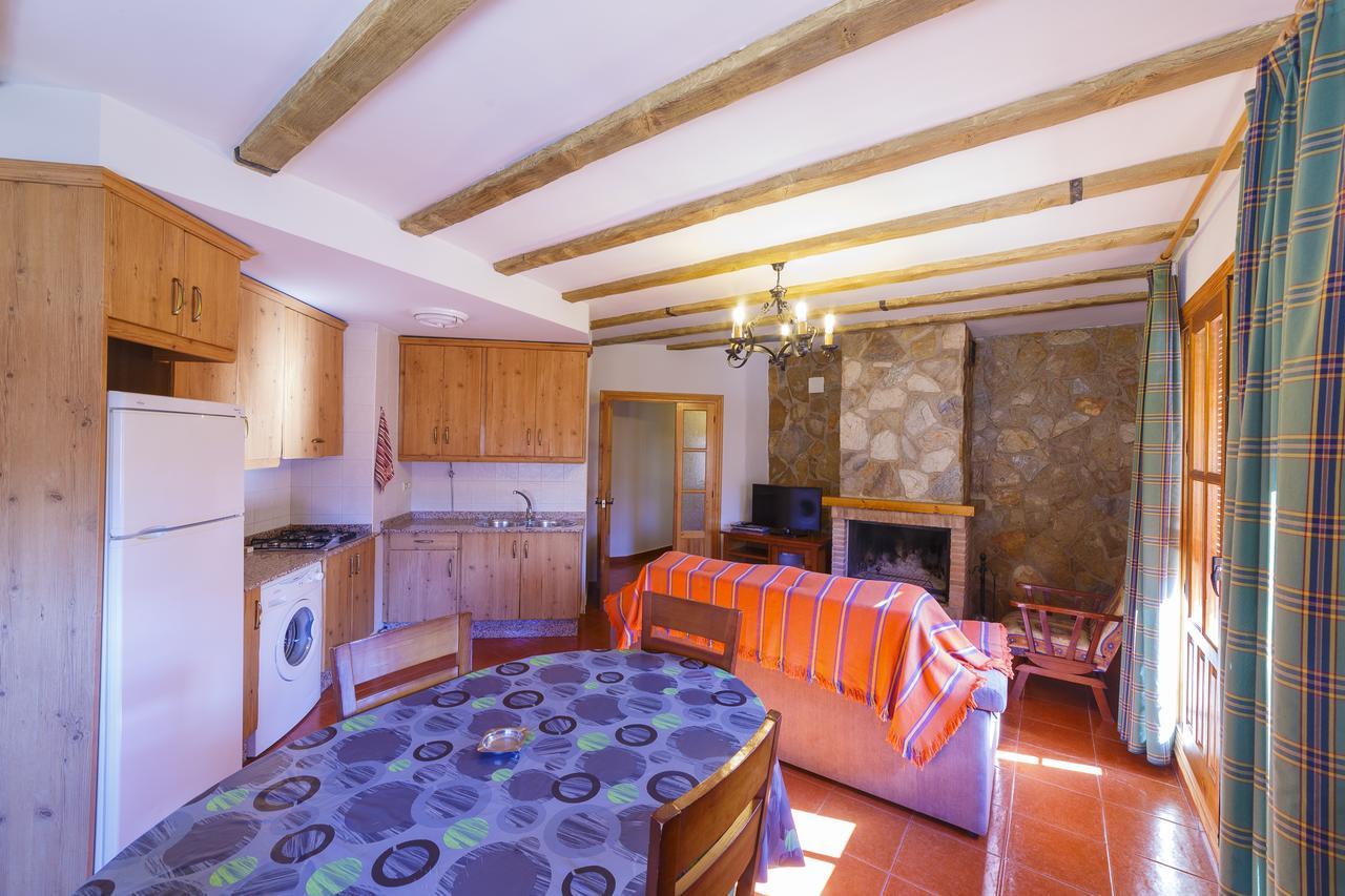 Apartamentos Ribera Del Jucar Алькала-дель-Хукар Экстерьер фото